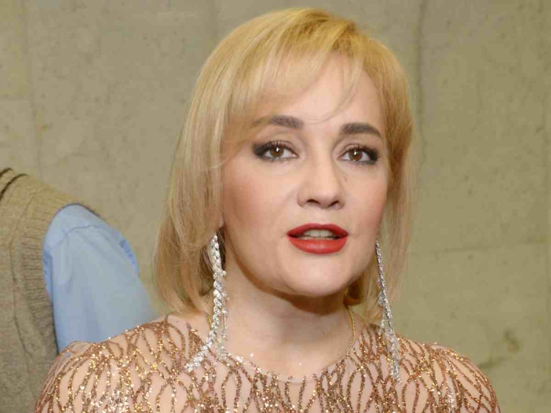 «Ушла в глубокий минус»: переживающая вторую волну популярности Буланова терпит многомиллионные убытки