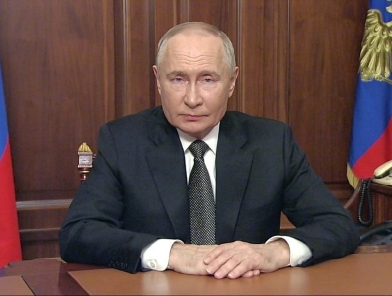 В Кремле ответили, будет ли Путин участвовать в переговорах в Стамбуле 15 мая