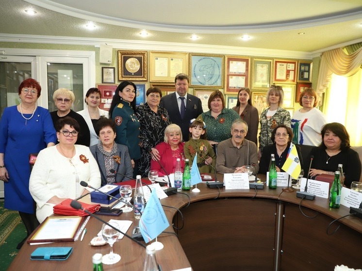 В Пятигорске обсудили роль женщины на фронте