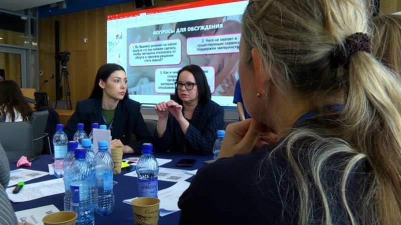 В Сахалинской области запустят региональную программу «Счастливое материнство»