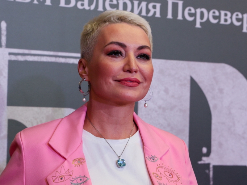 «Водолазы ищут»: бывший муж Кати Лель без вести пропал во Франции