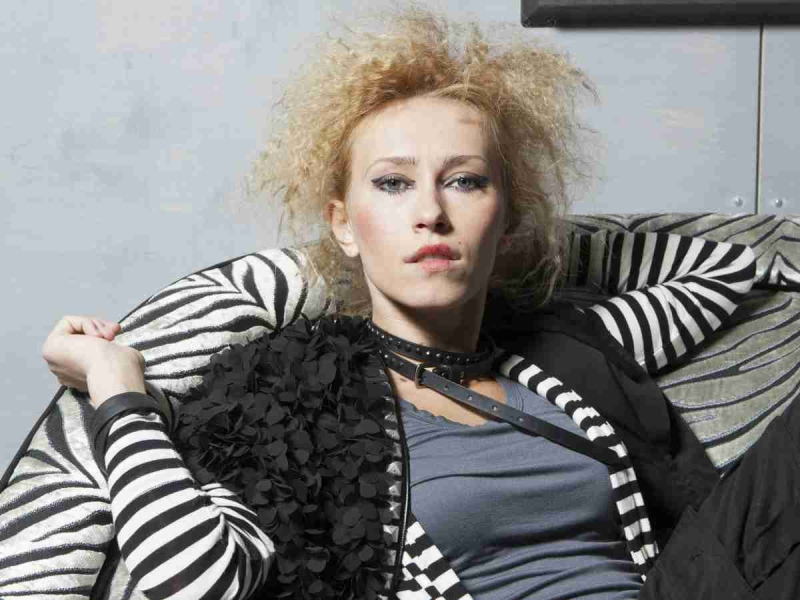 Воспитывает тройняшек, снимается в кино и скрывает от всех нового мужчину: как сложилась жизнь Марии Болтневой из «Глухаря»