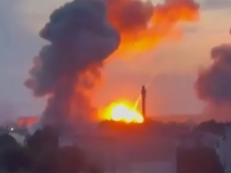 ВС РФ разбомбили в Одессе и Харькове эшелоны НАТО и заводы ВСУ