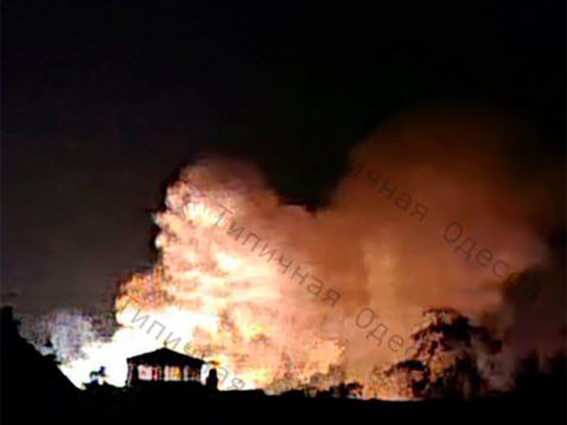 ВС РФ жестко ответили ВСУ за «Дружбу»: Одесса пылает третьи сутки