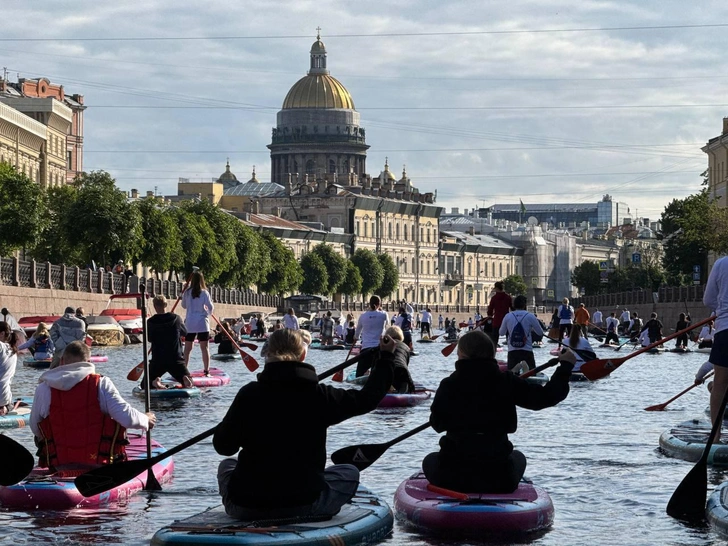 Всегда на плаву: SUP-завтрак Шкулев Холдинг стал ярким событием ПМЭФ-2025