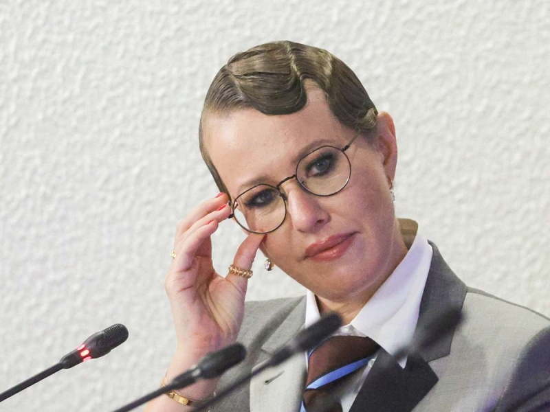 Вслед за Гузеевой: Собчак и Лолиту проверит прокуратура из-за вилл-призраков на Бали