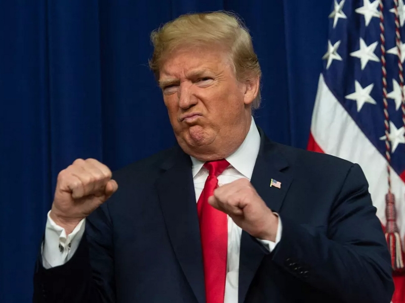 «Встреча на Аляске обнулилась»: Трамп снова угрожает России после заявления Лаврова, толкая Киев к эскалации