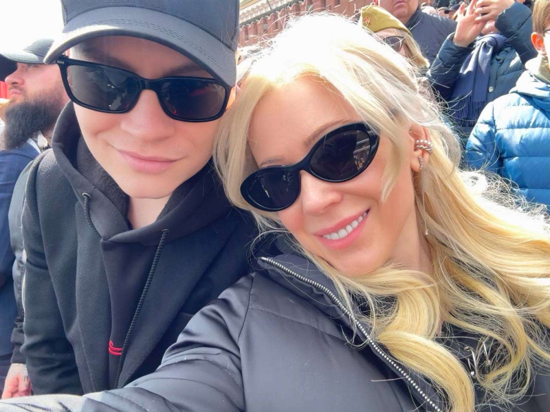 Вышедший в свет с Мизулиной SHAMAN не сдержал нежности к возлюбленной