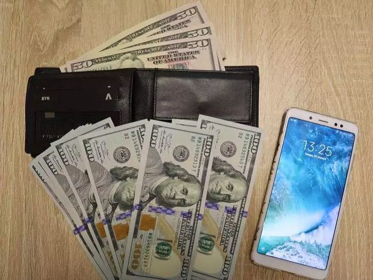 Взлетит ли курс доллара в феврале? Отвечает эксперт