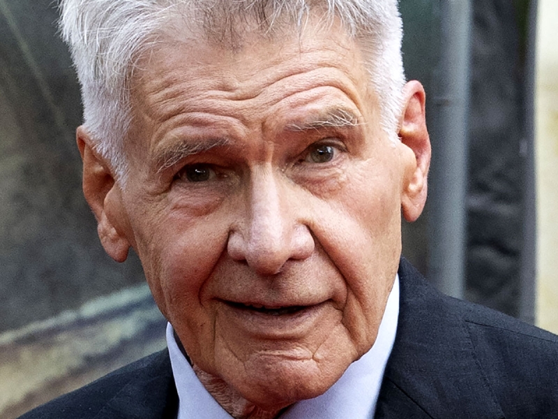 Затворника Харрисона Форда обманом заманили на международную церемонию и унизили при всех