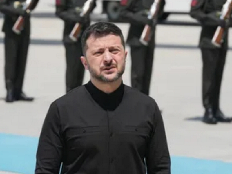 Зеленский снова выдвинул условие для начала переговоров, исключив территориальную целостность