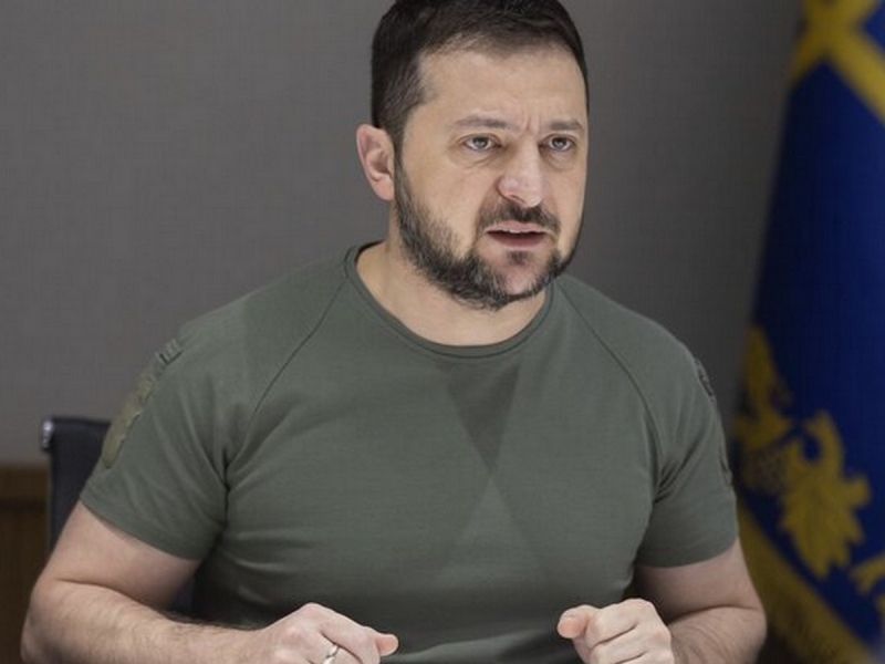 Зеленский: ВСУ не будут выходить из новых регионов России