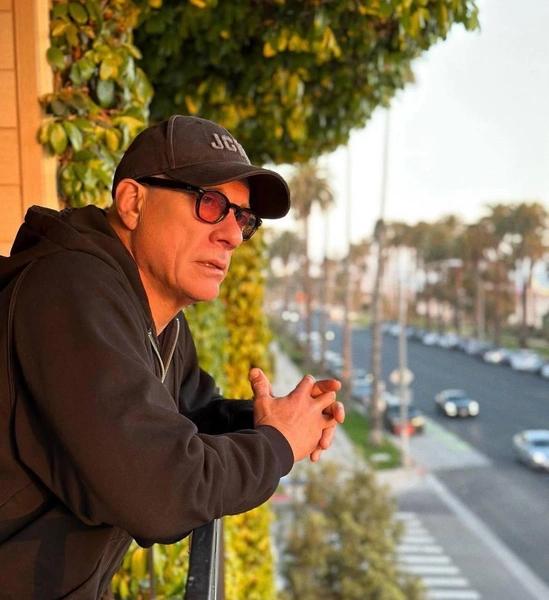 Жан-Клода Ван Дамма обвинили в секс-торговле несовершеннолетними