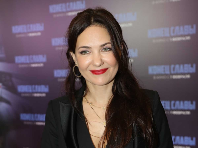 «Жаркий период настал»: Климова продемонстрировала татуировки в пикантных местах