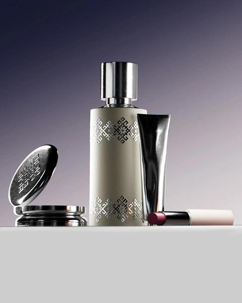 «Золотое Яблоко» запустило онлайн-полку с товарами российского производства